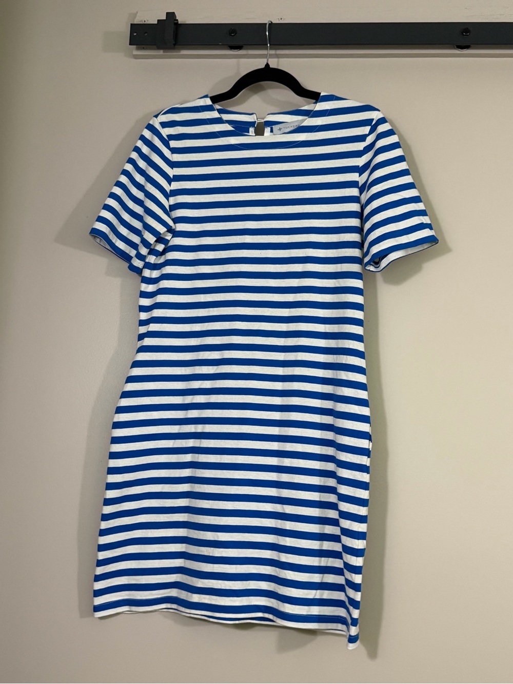 TUCKERNUCK Blue & White Striped Short Sleeve Shift Dress, sz M